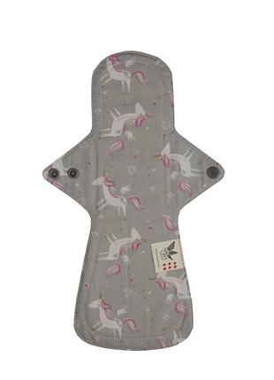 Прокладка для менструации ночная 6 капель, цвет - единорожки на сером