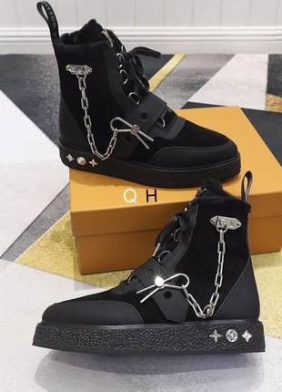 Лакированная сумка louis vuitton