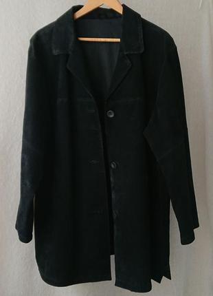 Немецкая стильная, длинная кожаная куртка