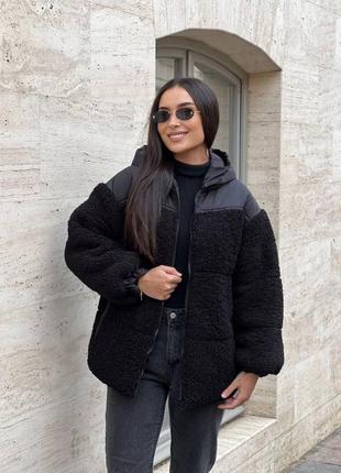 Шикарна стильна тепла курточка шубка зі штучного хутра тедді баранчик овчиняє букле каракуль бежева моко коричнева персикова біла