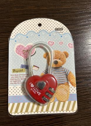 Замочек в виде сердечка с цифрами