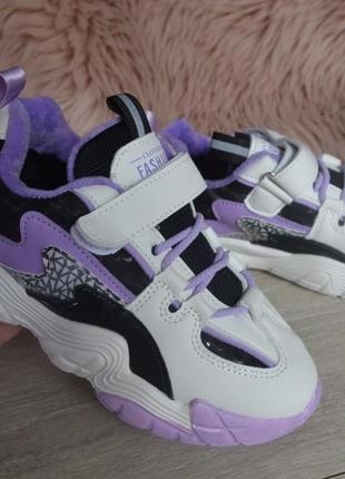 Зимові кросівки