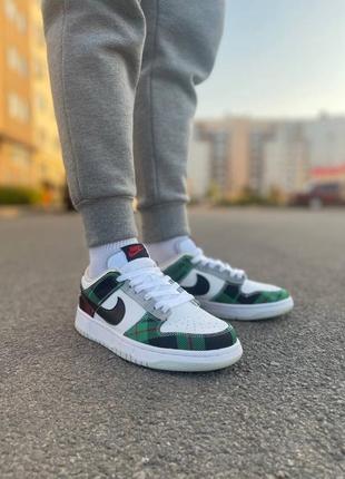 Nike dunk tartan plaid