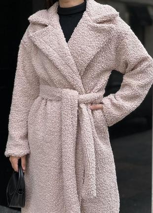 Крутое стильное пальто миди из искусственного меха тедди барашек овчина букле каракуль белое чёрное серое розовые пудровые голубое бежевое шубка5 фото