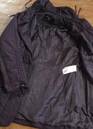 Брендовая теплая куртка,пуховик.