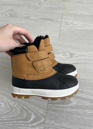 Зимние ботинки