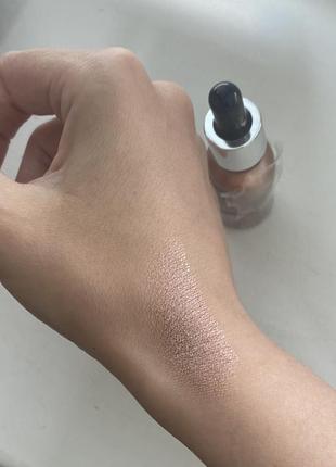 Рідкий хайлайтер для обличчя lcf gloss collection highlighter pink