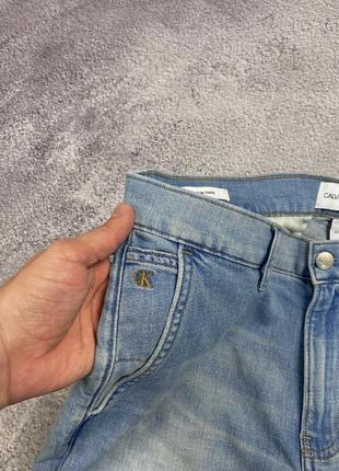 Світлі завужені джинси чіноси calvin klein jeans6 фото