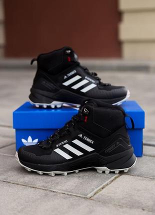 Зимние ботинки adidas terrex