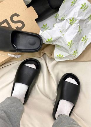 Сланці adidas yeezy slide black8 фото