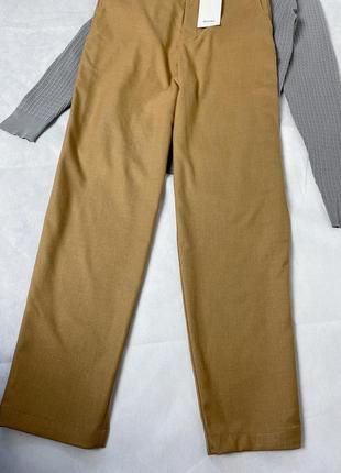 Бежевые мужские штаны bershka7 фото