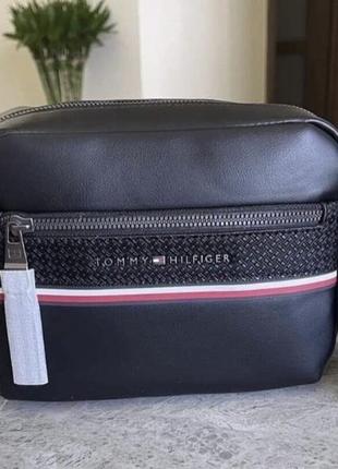 Сумка от tommy hilfiger