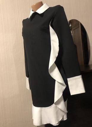 Шикарне чорно біле плаття з воланами і коміром класика3 фото