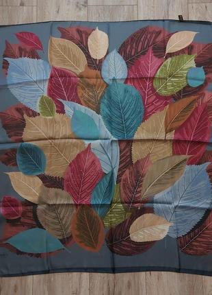 Платок burden.