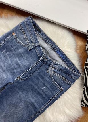 Стильные джинсы скинни calvin klein m с потертостями в идеале4 фото
