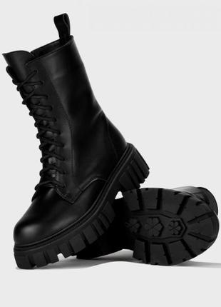 Чорні черевики з шнурками берци з натуральної шкіри масивні zara чёрные ботинки из кожи кожаные берцы ботинки на цигейке ботинки на овчине новые1 фото