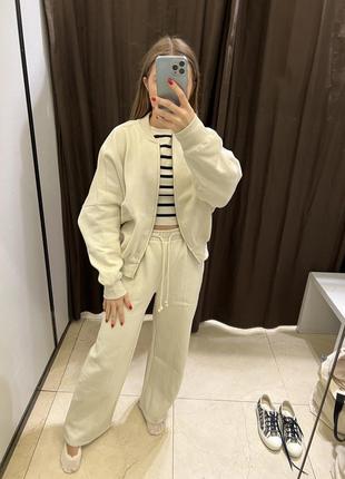 Спортивні штани zara