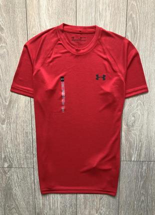 Футболка under armour