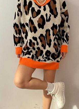 Женская теплая туника oversize, с леопардовым принтом, оранжевая1 фото
