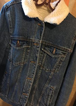 Джинсова куртка с мехом4 фото