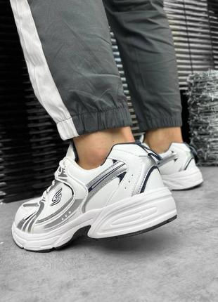 Белые кроссовки мужские демисезонные оверсайз
