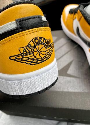 Кроссовки nike air jordan 1 retro low yellow10 фото