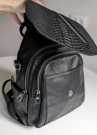 Новинка🔥 кожаная сумка-рюкзак с тиснением змеи6 фото