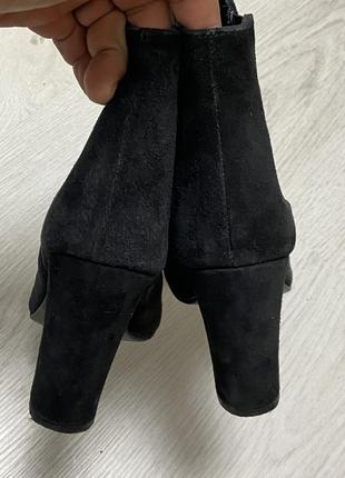 Шкіряні черевики-челсі на каблуці фірми esmara.розмір 39.ботінки3 фото