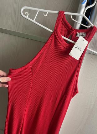 Червона сукня в рубчик нова без рукавів м2 фото