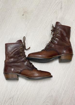 Кожаные ботинки leather appers.размер 8 наш 42.vibram
