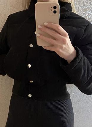 Куртка черная укороченная4 фото