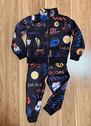 Nike костюм