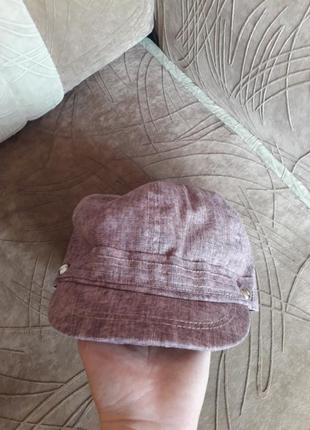 Рожева кепка