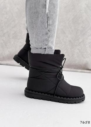 Стильові чорні зимові дутики,чоботи/черевики дуті жіночі,утеплювач еко-хутро,жіноче взуття на зиму