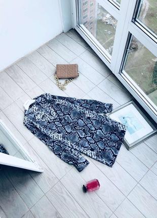 Сукня-рубашка prettylittlething