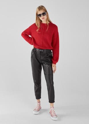 Пушистый свитер с красивыми рукавами bershka оригинал