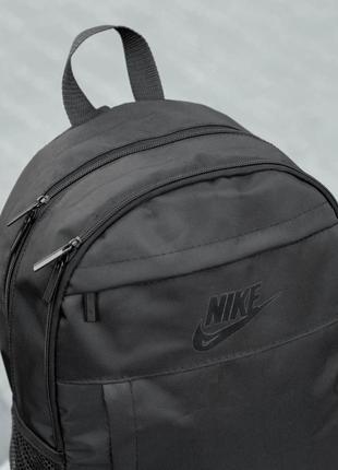 Спортивный городской рюкзак nike ful черный тканевый на 17 л с отделом для ноутбука молодежный5 фото