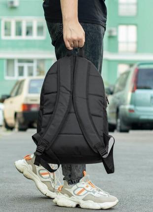 Спортивный городской рюкзак nike ful черный тканевый на 17 л с отделом для ноутбука молодежный6 фото