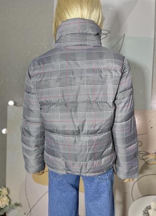 Демисезонная куртка в гусиную лапку5 фото