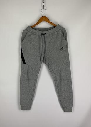 Спортивные штаны nike tech fleece1 фото