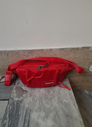 Бананка eastpak оригінал1 фото