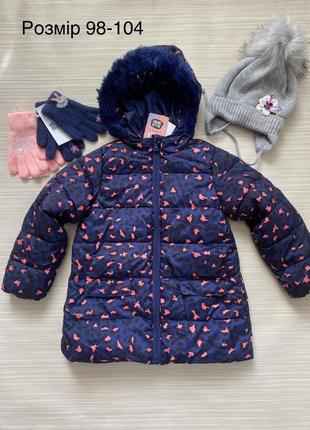 Куртка для дівчинки на 3-4 роки