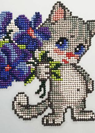 Алмазна мозаїка набір для творчості зі стразами наклейка котик з букетиком 20*20 см