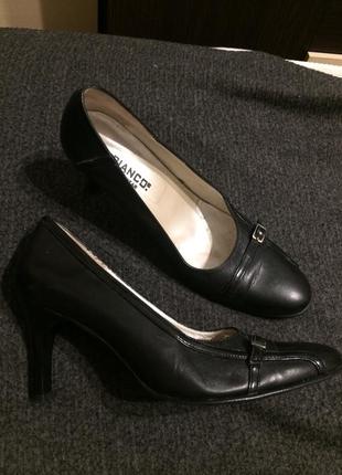 Bianco footwear шкіряні туфлі 25 см