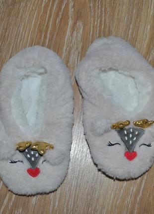 Мягкие бежевые тапочки для девочки