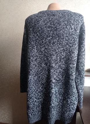Удлиненный уютный свитер меланж.3 фото