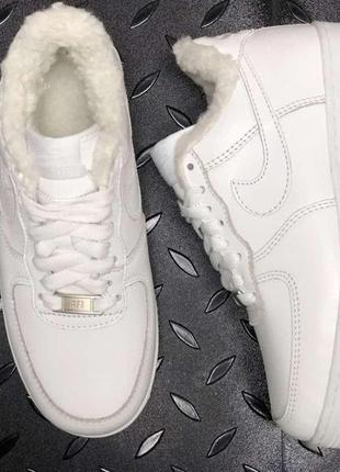 Зимние мужские кроссовки nike air force 1 winter white (мех) 418 фото