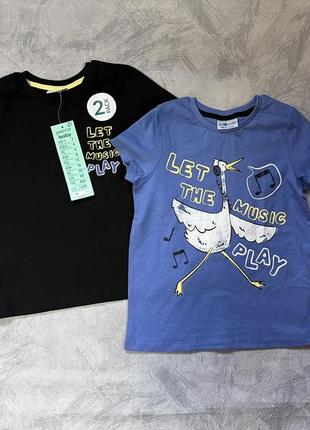 Набір з 2 нових футболок для хлопчика 2-3 роки1 фото