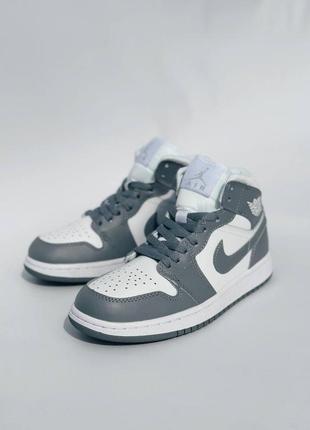 Високі зимові шкіряні кросівки на хутрі air jordan retro 1 drebness