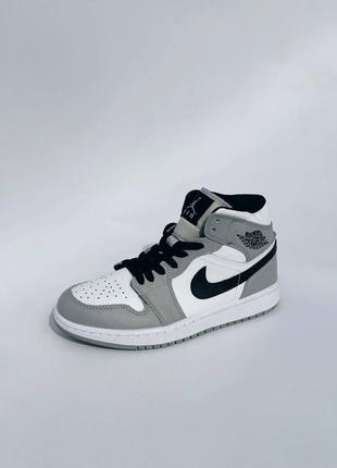 Высокие зимние кожаные кроссовки на меху 
air jordan retro 1 black in gray4 фото